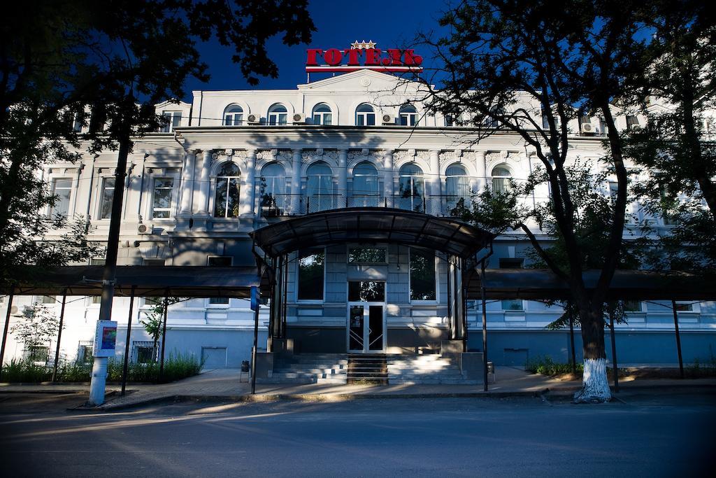 Alexandrovskiy Hotel Mykolaïv Esterno foto